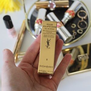 YSL lipstic Rouge Volupte Shine 8